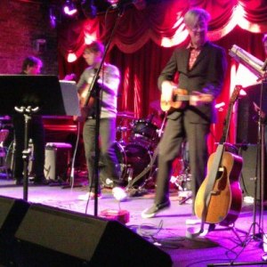 Roger_Greenawalt_ukulele_happy